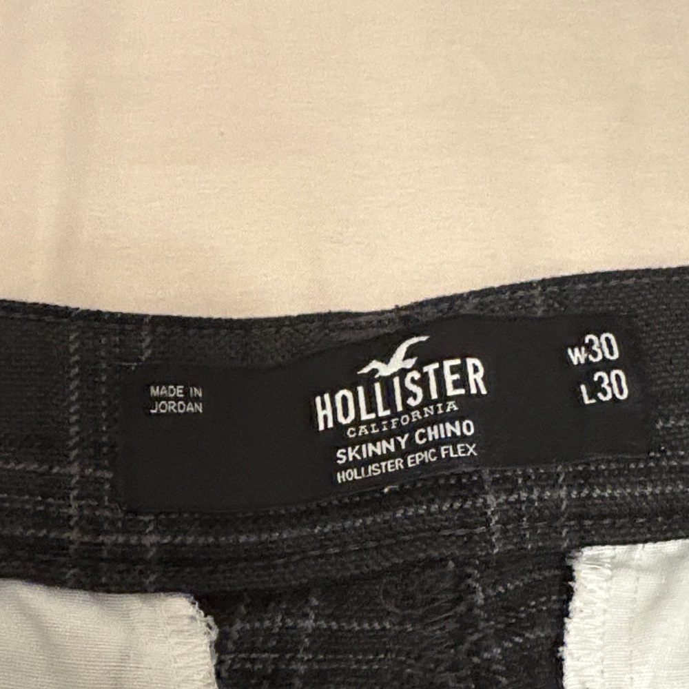 Hollister Black Plaid Slacks - Picture 2 of 8